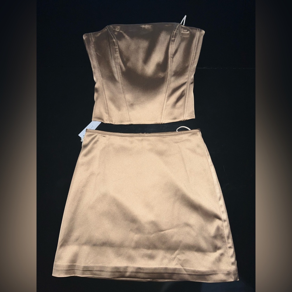 Aritzia Wilfred Tan Mini Skirt - Picture 4 of 4